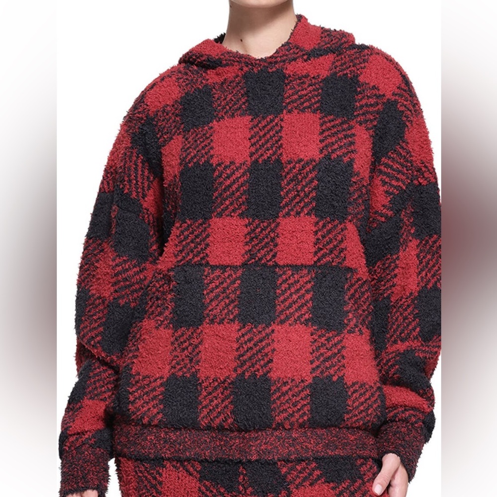 NWT Skims cozy knit unisex black and red hoodie size S/M